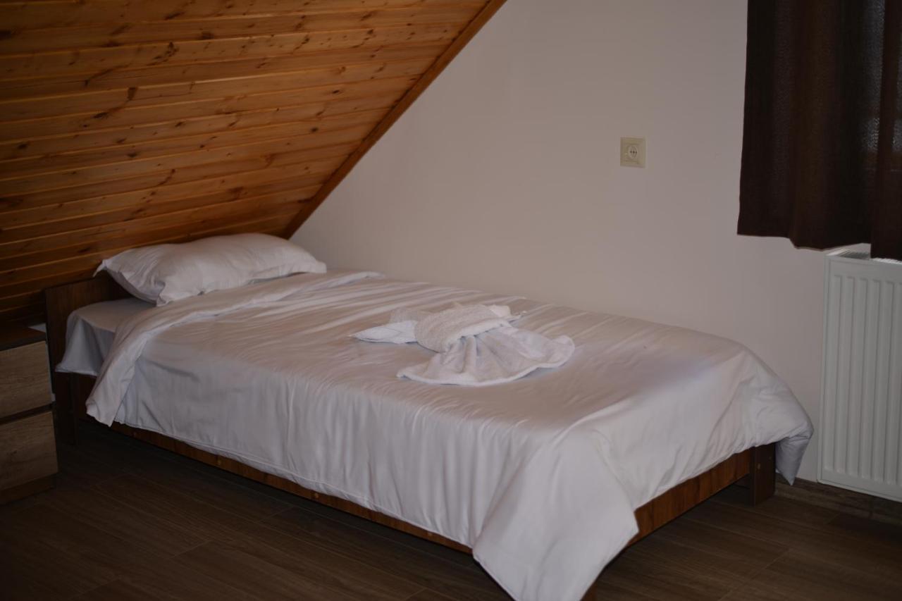 Hotel White House Gudauri Esterno foto